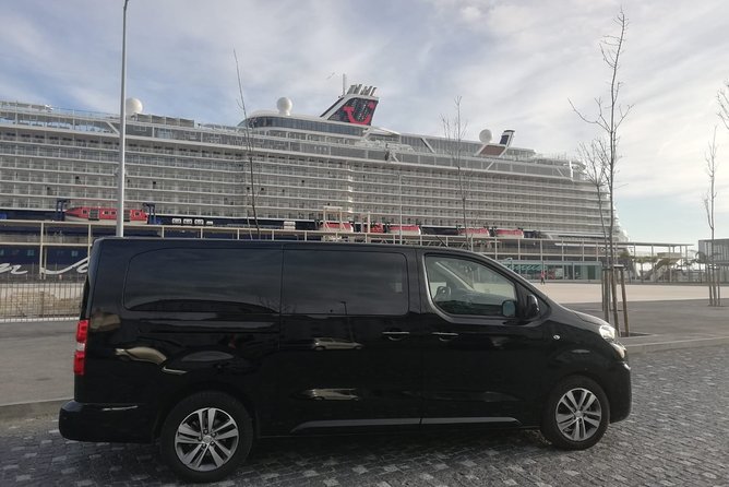 Lisbon Private Transfer to Airport - The ride experience: new vehicle, water, WiFi, and a driver who actually helps