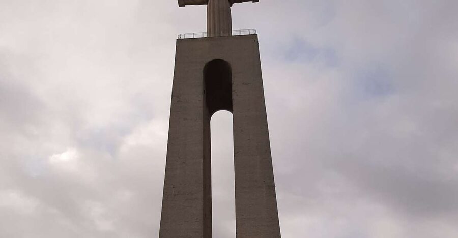 Lisbon: Private Tuk Tuk Tour Christ the King & Abril Bridge - Key highlights worth your time
