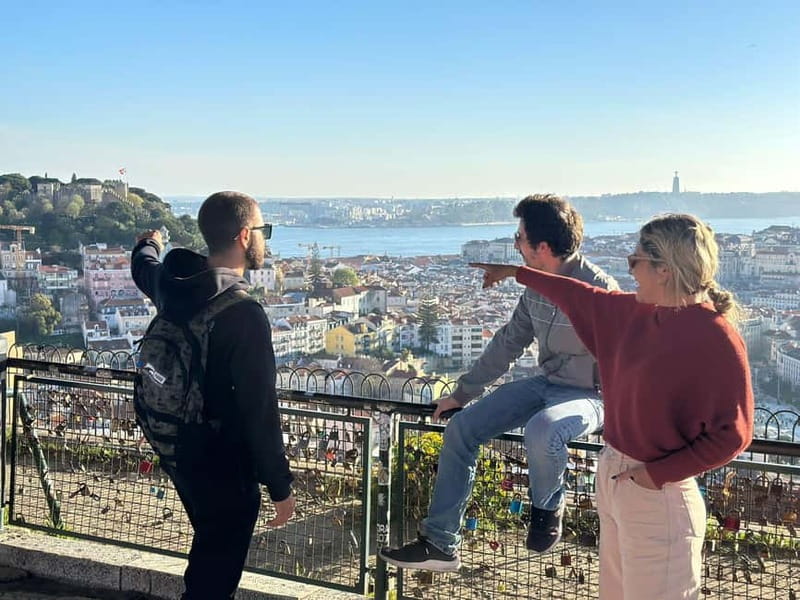 Lisbon: Private Tuk Tuk Tour with Optional Boat Cruise - From Commerce Square to Carmo Convent: the Chiado and Bairro Alto angle