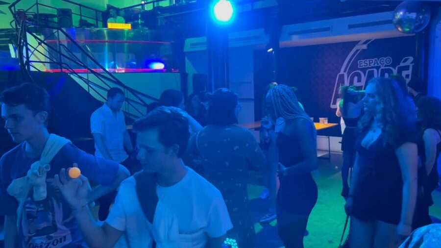 Lisbon Pub Crawl: Unlimited Drinks, Shots & V.I.P Club Entry - Starting at São Pedro de Alcântara, Then Hitting Bairro Alto