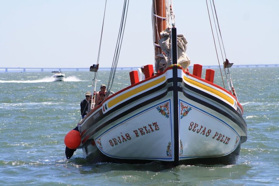 Lisbon: River Tagus Sightseeing Cruise in Traditional Vessel - Christ the King and the Lisbon Skyline Puzzle
