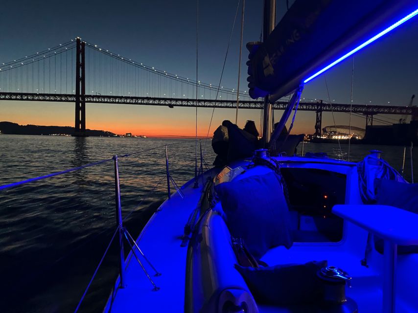 Lisbon: Sailboat Tour w/ Local Guide and Open Bar Green Wine - Open Bar Vinho Verde: Great for the Experience, Not a Chaos Cruise