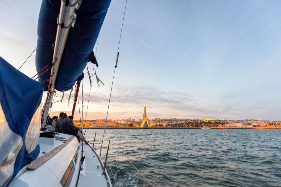 Lisbon: Sailing Tour on the Tagus River - Your route on the Tagus and Tejo: monuments, bridges, and riverfront views