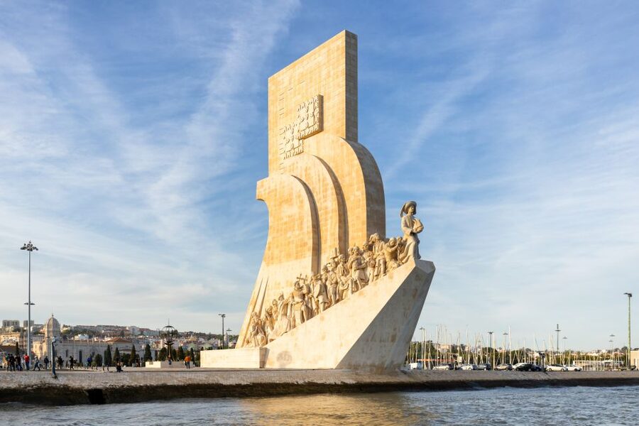 Lisbon: Sailing Tour on the Tagus River - Sunset option: romantic skyline views without the all-day commitment