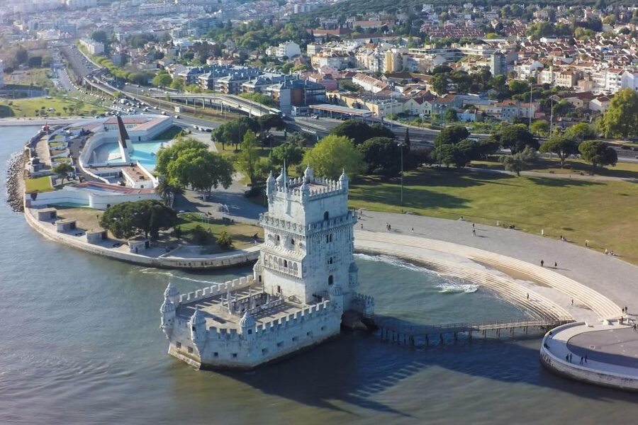 Lisbon: São Jorge Castle E-Ticket and Audio Guide - What the castle audio does for you: it turns views into context