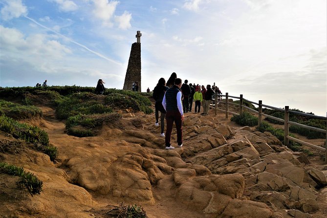 Lisbon: Sintra, Pena, Cabo da Roca Coast & Cascais Tour - Timing, pacing, and what to bring