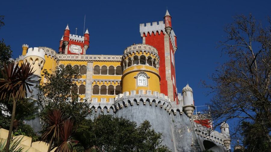 Lisbon: Sintra, Pena Palace and Cascais Region Private Tour - Price and logistics, what you are paying for at $409 per group