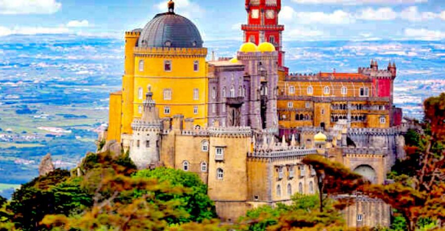 Lisbon: Sintra, Pena Palace, Quinta Regaleira, Cascais Tour - Passing Queluz: a quick orientation stop with context