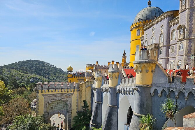 Lisbon: Sintra, Regaleira, Pena, Cabo Roca All Tickets Included - Sintra free time: Lunch and a wander window, not a forced shopping stop