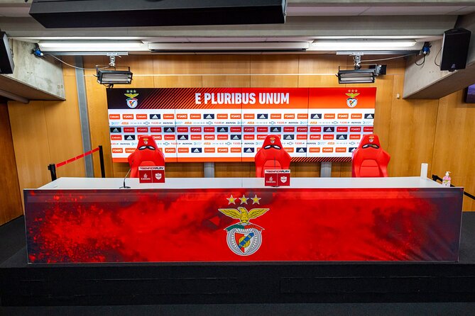 Lisbon SL Benfica Stadium & Museum Tour with Scarf - Museum time at Museu Benfica - Cosme Damião: QR-guided, themed, and built for wandering