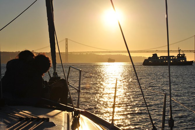 Lisbon Small Group 2h Sunset Sailing- Live Commentary & a Drink - Where You Board at Doca de Belém, Gate 1