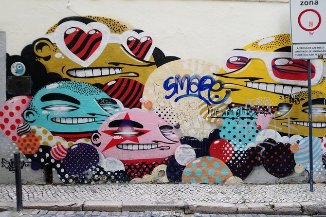 Lisbon: Street Art Walk - Why Graça and Mouraria Are Perfect for Street Art