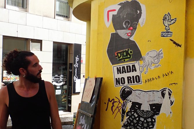 Lisbon: Street Art Walk - Mouraria and the World Behind the Walls
