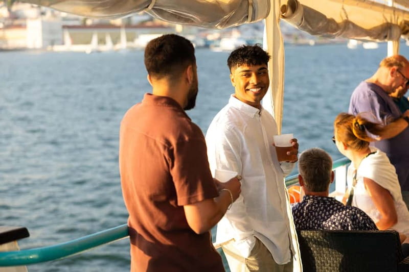 Lisbon: Sunset Boat Tour with Music and Drinks - Music and the On-Board Party Level: Fun Without Losing the View