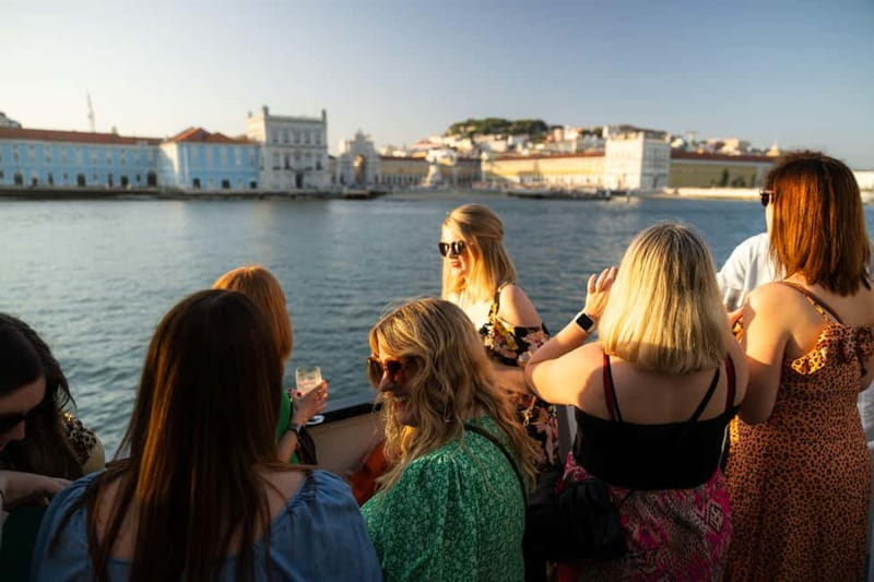 Lisbon: Sunset Boat Tour with Music and Drinks - Should You Book This Lisbon Sunset Boat Tour?