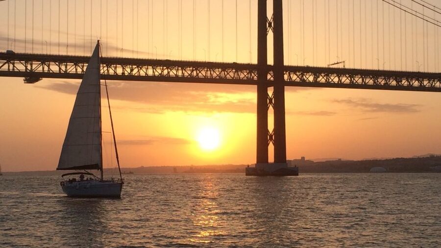 Lisbon: Sunset Cruise with Drinks and Snacks - What’s Included, What’s Not, and the Snack Expectations Reality Check