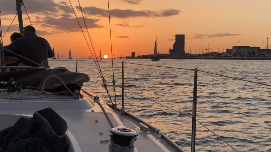Lisbon: Sunset Cruise with Drinks and Snacks - Why This 2-Hour Tagus Sunset Sail Feels Like a Lisbon Shortcut