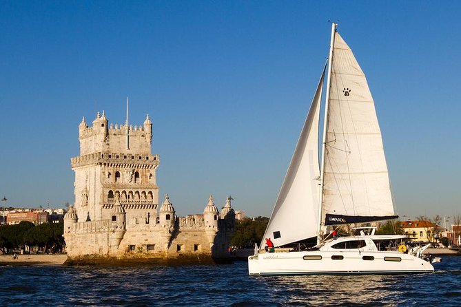 Lisbon: Sunset Cruise With Drinks on Spacious Yacht - Getting to Mercedes-Benz Oceanic Lounge, and the View Starts Before You Board