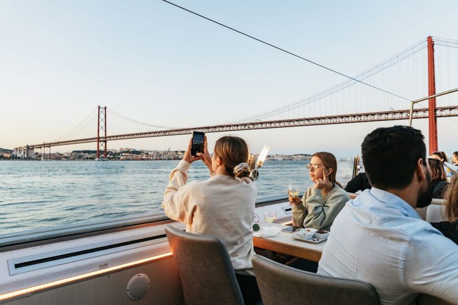 Lisbon: Sunset Cruise with Welcome Drink and Snacks - Why This Sunset Cruise Works So Well in Lisbon