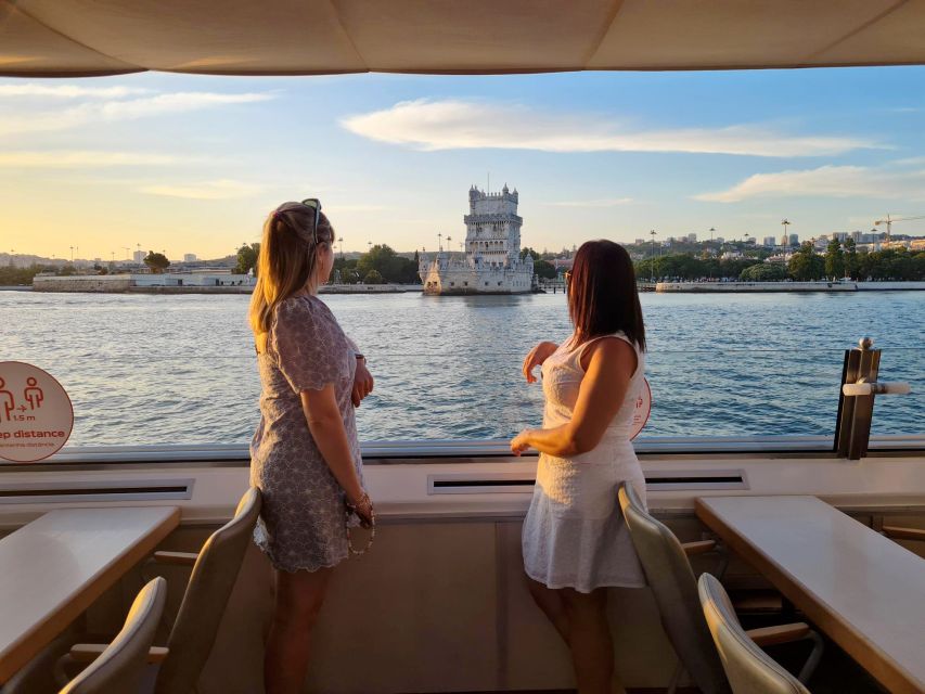 Lisbon: Sunset Cruise with Welcome Drink and Snacks - The App Audio Guide: Helpful, But Not a Substitute for Live Commentary