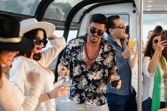 Lisbon – Sunset DJ & Porto Tonic Premium Boat Experience - What the “2 hours approx.” pacing feels like