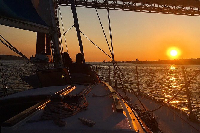 Lisbon Sunset Sailing Tour with White or Rosé Wine and Snacks - Cristo Rei: Seeing Lisbon From the Other Side of the River