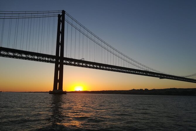 Lisbon: Sunset Sailing with Portuguese Wine and History - Monument to the Discoveries: Lisbon’s outward-looking mindset from the river