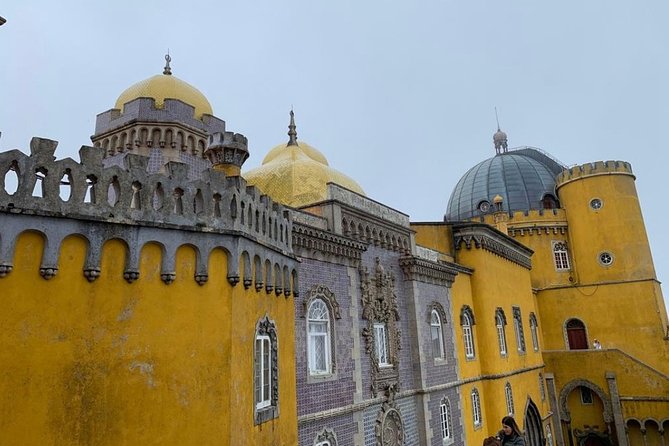 Lisbon Super Saver: 2-Day Sintra, Cascais, Fatima, Nazare and Obidos Small-Group Day Trips - What to Do With Your Free Time, Lunch, and Photo Stops