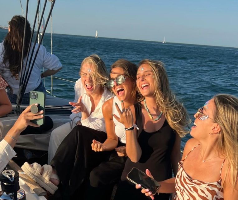Lisbon: Tagus River Cruise, Morning, Day, Sunset, or Night - How long it takes, and why that matters