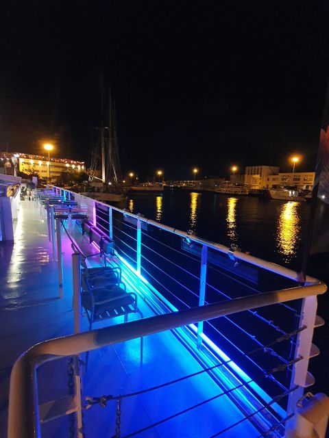Lisbon: Tagus River Sunset Tour with Snacks and Drink - Key highlights to look forward to