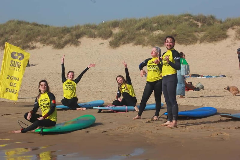 Lisbon: The Surf Instructor - surf lessons with transfer - After Surfing: How the Return to Lisbon Works