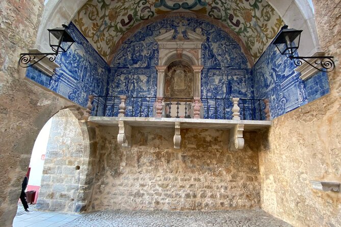 Lisbon to Fatima/Batalha/Nazare & Obidos guided tour 8pax group - Fatima Morning: O Sino Souvenirs and the Sanctuary of Our Lady