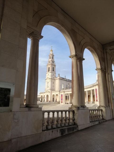 Lisbon to Fátima, Nazaré, and Óbidos, Full-Day Private Tour - Private door-to-door touring that actually saves your day