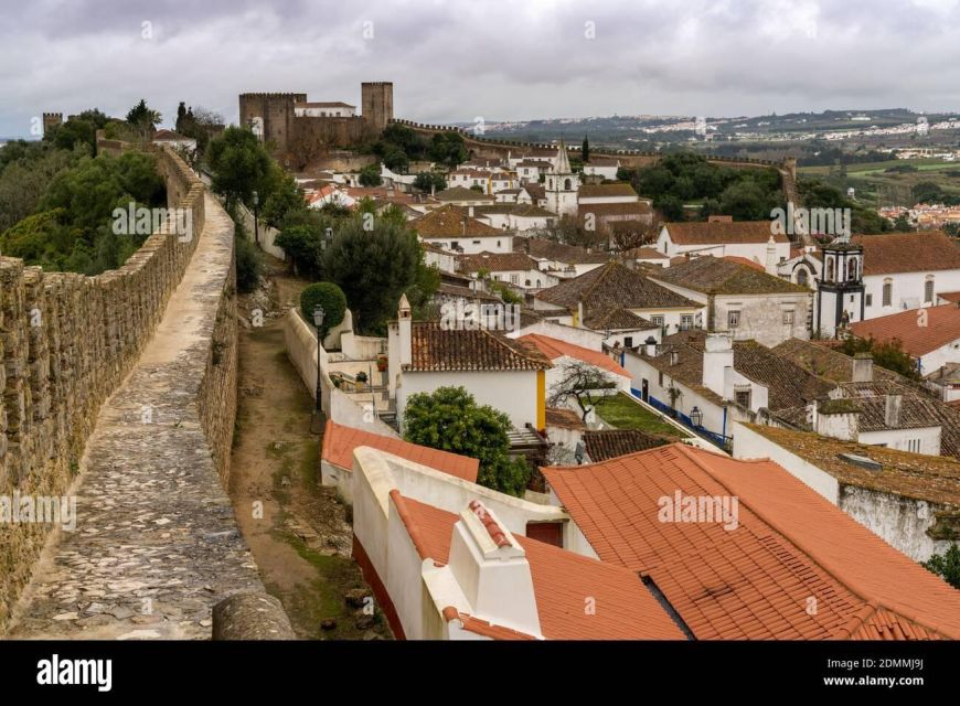 Lisbon to Fátima, Nazaré, and Óbidos, Full-Day Private Tour - Monastery of Batalha: the UNESCO stop that adds weight to the day