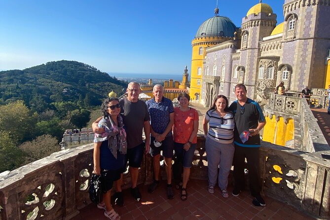 Lisbon to Sintra Pena & Regaleira guided tour in 8pax group - Stop 3: Sintra Centro Historico, quick royal-town flavor