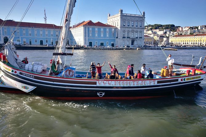 Lisbon Traditional Boats - Guided Sightseeing Cruise - The Tagus Route: What You’ll See Between Commerce and Belém