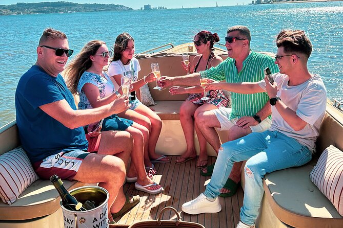 Lisbon – Vinho Verde Wine Premium Boat Experience - Almada, Cristo Rei, and the wide-open river feel