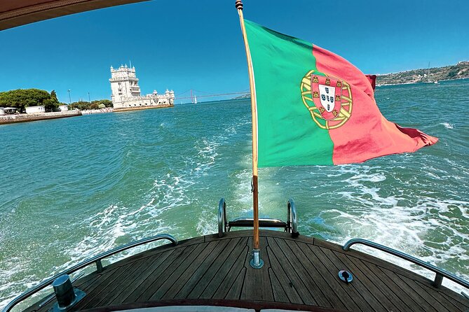 Lisbon – Vinho Verde Wine Premium Boat Experience - Cruise Comfort Details That Matter More Than You Think