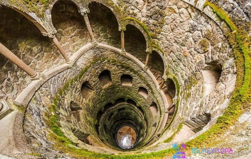Magical Day Trip: Pena Palace, Sintra, CaboDa Roca & Cascais - Sintra Centre: where you reset between the big sights