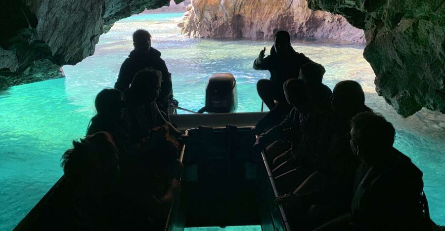 Peniche: Berlenga Island and Cave Tour - Why Berlenga Island feels special off the Peniche coast