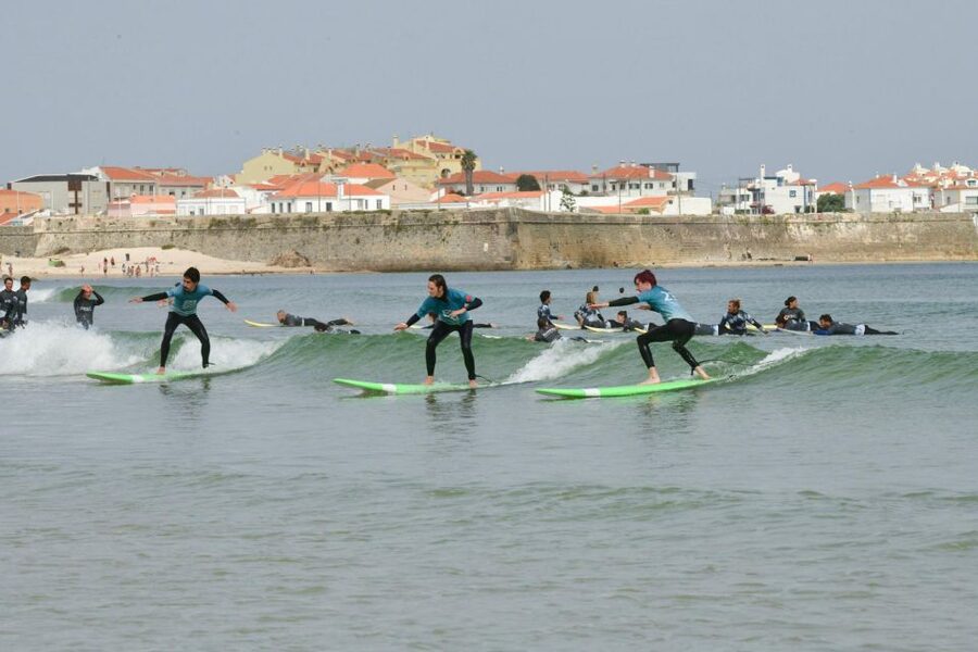Peniche:Surf lessons Beginners ,Intermediate, advance level - Instructors Who Give Real Feedback, Not Just Encouragement