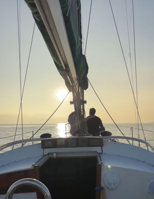 Private Boat Night Tour - Lisbon - Tips to get the most out of your 2 hours at night
