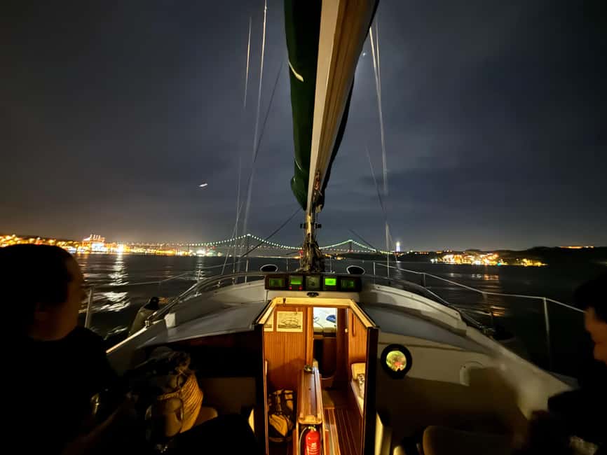 Private Boat Night Tour - Lisbon - Who this night cruise suits best (and who should rethink it)