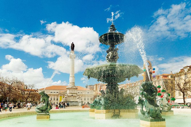 Private City Kickstart Tour: Lisbon - Ending in Alfama, Lisbon’s Historic Heart