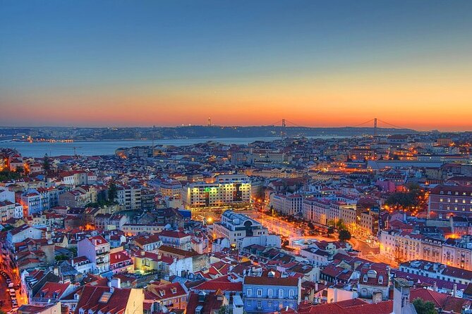 Private Departure Transfer: Hotels to Lisbon Airport or Cruise - The Ride Comfort You Actually Feel (Legroom, A/C, and Luggage Handling)
