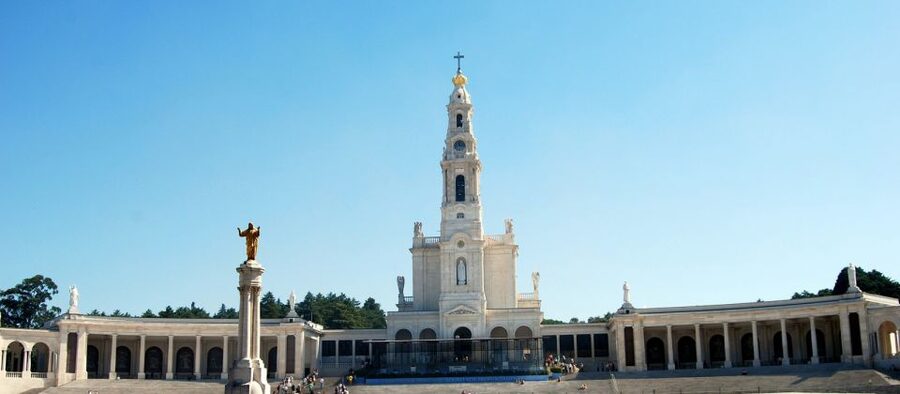 Private Fatima Half Day Tour from Lisbon - Sanctuary of Fátima, Where the Pilgrimage Focus Takes Over