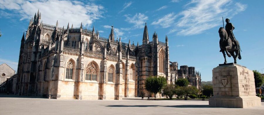 Private Fatima Half Day Tour from Lisbon - The Houses of Lucia, Jacinta, and Francisco, Where the Story Gets Grounded
