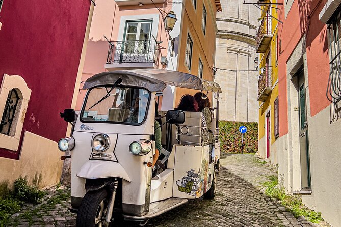 Private Half-Day Eco Tuk Tuk Tour in Lisbon - Portas do Sol viewpoint stop: your first big photo moment