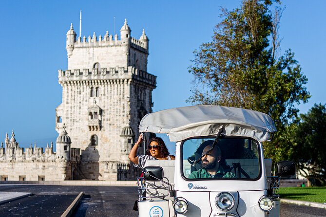 Private Half-Day Eco Tuk Tuk Tour in Lisbon - Getting started at Hard Rock Cafe and how pickup affects your day