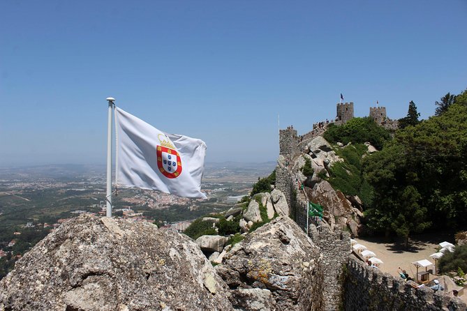 Private Half Day Tour to Sintra and Pena Palace from Lisbon - Your guide and the real art of making Sintra fit